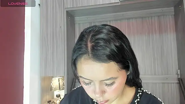 Snapshot of valerymeyerr chatting on 29, 4, 2026 valerymeyerr online show from 29, 4, 2026