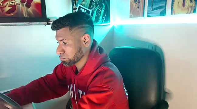 Snapshot of Enriblack92 chatting on 3, 12, 2024 Enriblack92 online show from 3, 12, 2024