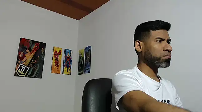 Snapshot of Enriblack92 chatting on 21, 12, 2024 Enriblack92 online show from 21, 12, 2024