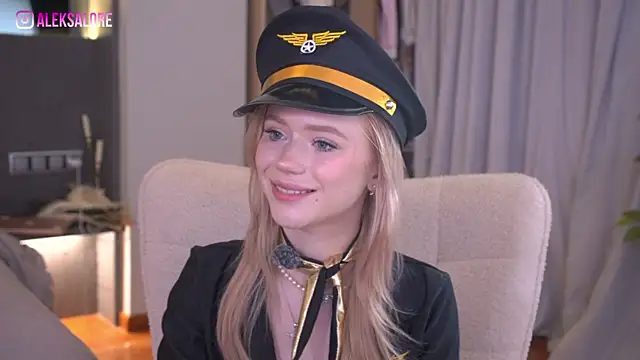 LexieLoree online show from 31, 5, 2026
