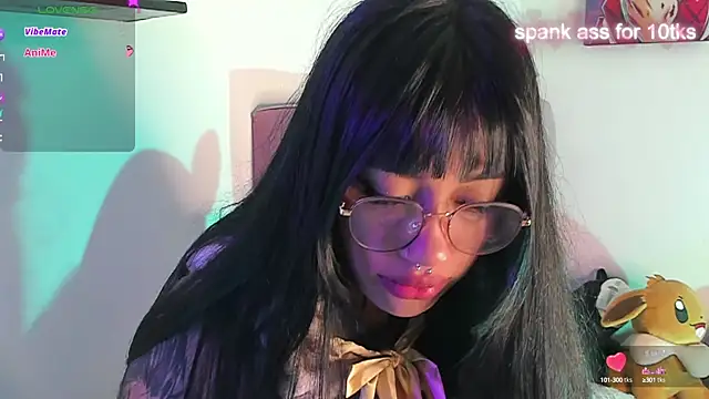 Snapshot of Akari1_Mischief chatting on 10, 1, 2025 Akari1 Mischief online show from 10, 1, 2025