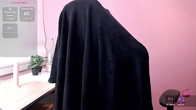 Snapshot of Nova_mea chatting on 26, 2, 2026 Nova mea online show from 26, 2, 2026