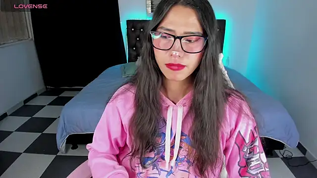 paula kawaiifu  online show from 2, 2, 2025