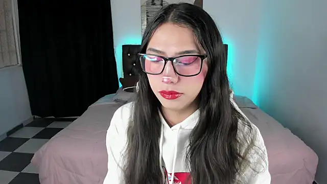 paula kawaiifu  online show from 20, 3, 2025