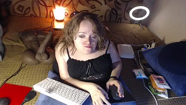 MiniNatalie online show from 25, 1, 2025