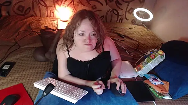 MiniNatalie online show from 28, 1, 2025