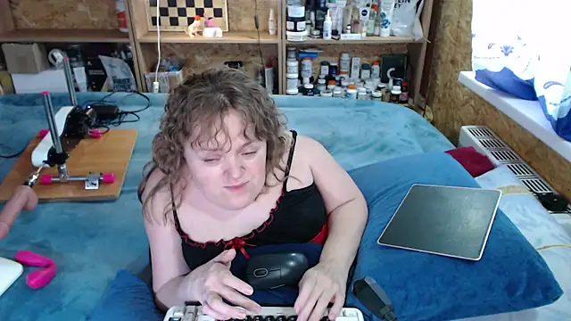 MiniNatalie online show from 2, 10, 2025