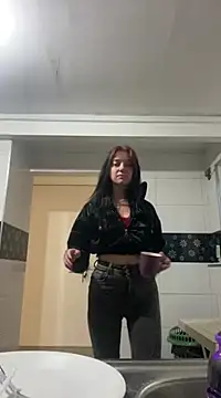Snapshot of Isabella_21x chatting on 24, 1, 2025 Isabella 21x online show from 24, 1, 2025