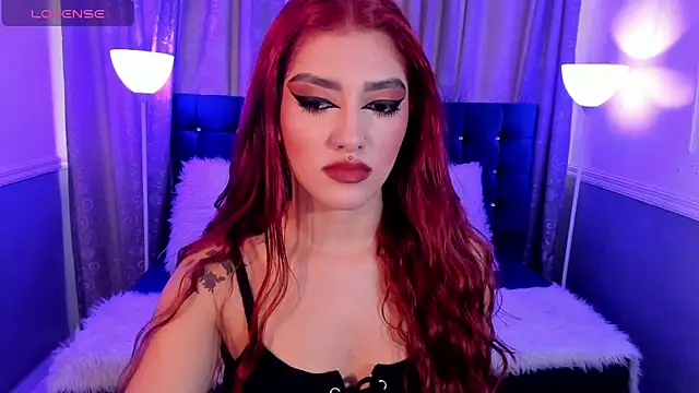 Snapshot of hallsredd chatting on 11, 3, 2025 hallsredd online show from 11, 3, 2025