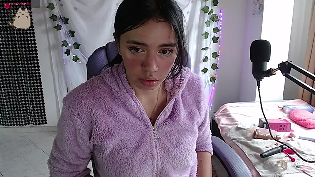 sophie north online show from 3, 2, 2026