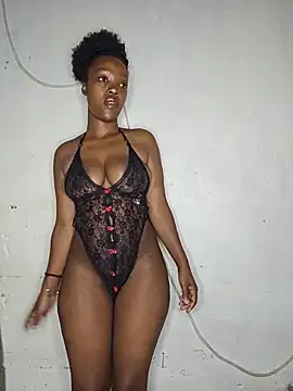 curvysexybody online show from 14, 6, 2026