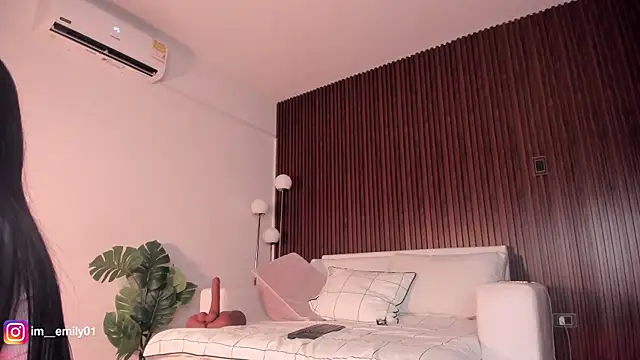 molly cams8 online show from 1, 5, 2026