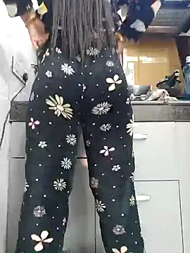 Manpreet kaur21 online show from 1, 1, 2025