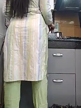 Manpreet kaur21 online show from 2, 2, 2025