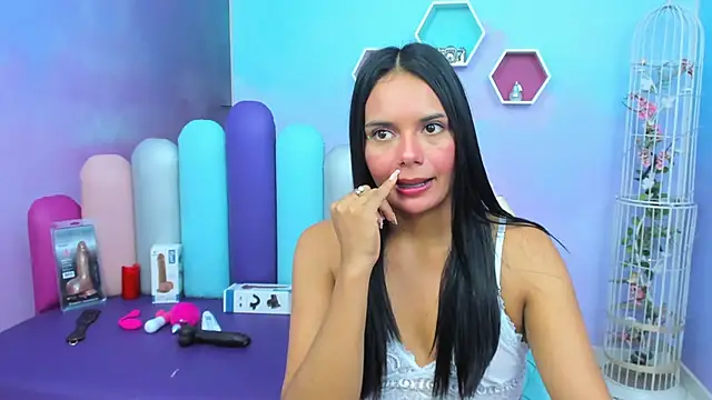 Snapshot of LYA_SWEETX chatting on 21, 1, 2025 LYA SWEETX online show from 21, 1, 2025