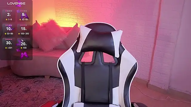 Snapshot of marilin_a chatting on 15, 12, 2025 marilin a online show from 15, 12, 2025