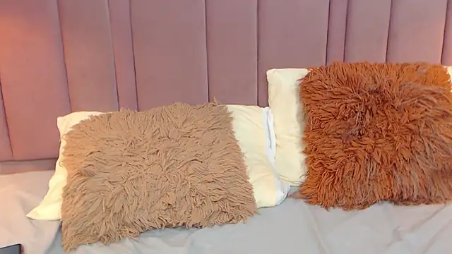 SabrinaDevill online show from 19, 2, 2025