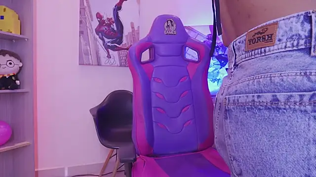 madelyn rose  online show from 27, 3, 2026