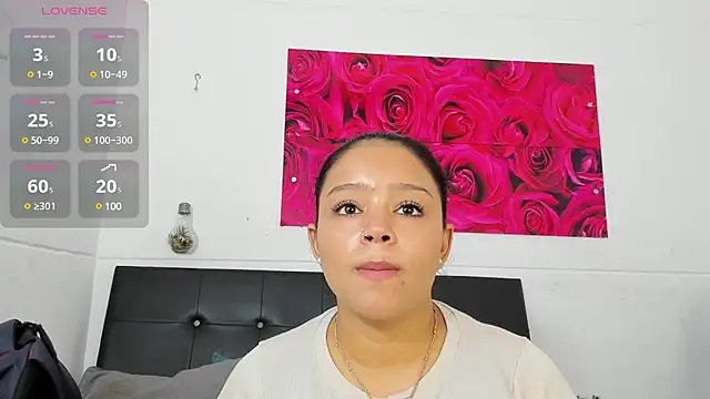 Snapshot of Tiffanny_Rose_ chatting on 21, 12, 2024 Tiffanny Rose online show from 21, 12, 2024
