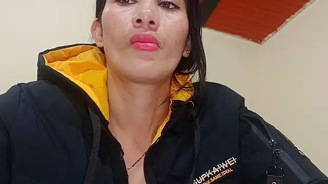 Snapshot of Cataleyalove_ADY chatting on 3, 2, 2026 Cataleyalove ADY online show from 3, 2, 2026