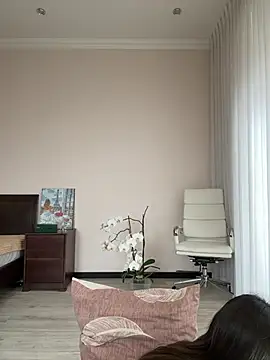 Hott Lolla online show from 24, 1, 2025