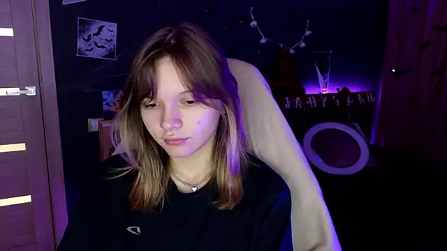 LitaBrom online show from 24, 10, 2025