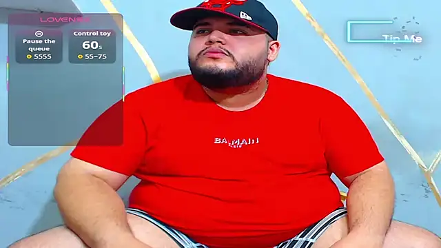Snapshot of damian_chubby chatting on 16, 10, 2025 damian chubby online show from 16, 10, 2025