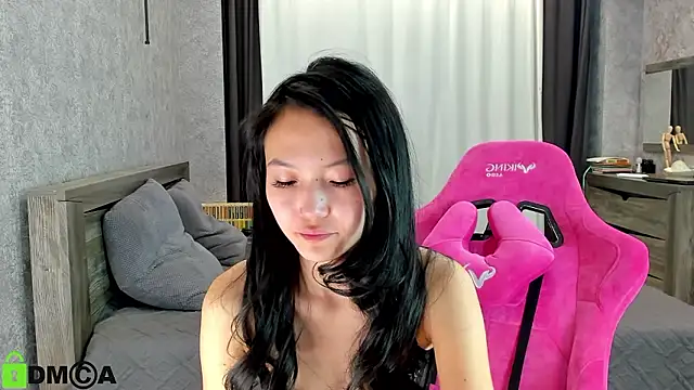 Snapshot of ailey_chao chatting on 8, 12, 2024 ailey chao online show from 8, 12, 2024