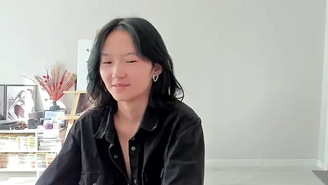 Snapshot of ailey_chao chatting on 13, 5, 2026 ailey chao online show from 13, 5, 2026