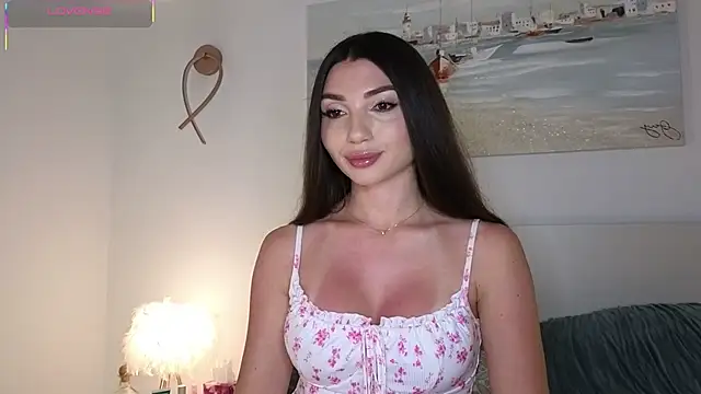 Snapshot of ReyaSophia chatting on 18, 4, 2026 ReyaSophia online show from 18, 4, 2026
