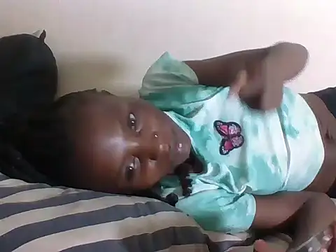 SexyNeedle22 online show from 15, 11, 2025