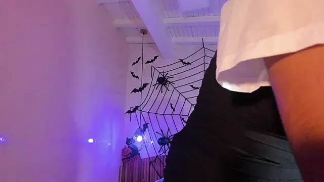 IamNayuta online show from 30, 10, 2025