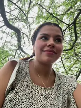 lalilamassu1 online show from 3, 2, 2025