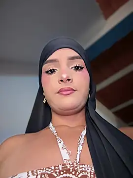 lalilamassu1 online show from 25, 2, 2026