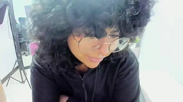 kuromi69 online show from 17, 12, 2025