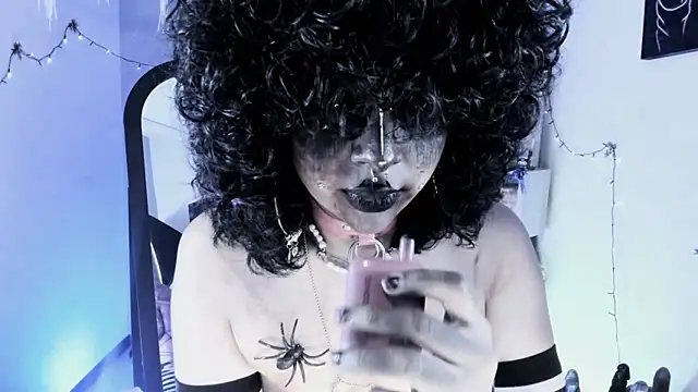 kuromi69 online show from 11, 2, 2026