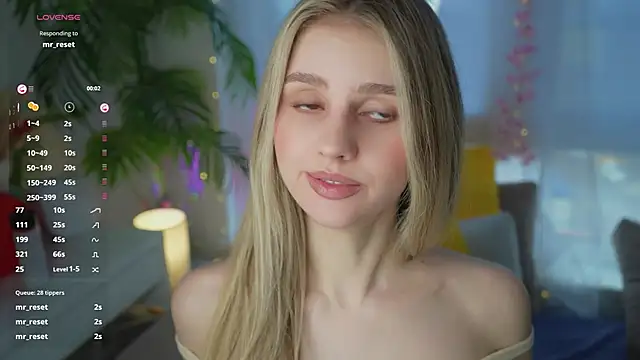 Fluffy-Angel online show from 30, 1, 2025