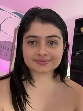 Snapshot of Stephania_18 chatting on 1, 2, 2025 Stephania 18 online show from 1, 2, 2025