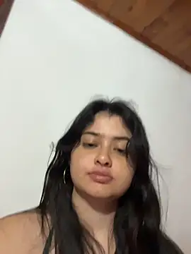 Snapshot of Stephania_18 chatting on 11, 10, 2025 Stephania 18 online show from 11, 10, 2025