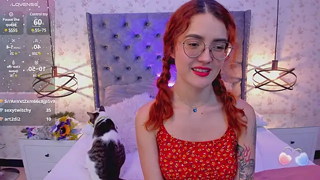 Snapshot of MiaWinx chatting on 31, 1, 2025 MiaWinx online show from 31, 1, 2025