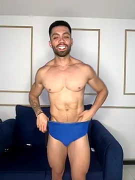 Mackenzzie 777  online show from 24, 10, 2025