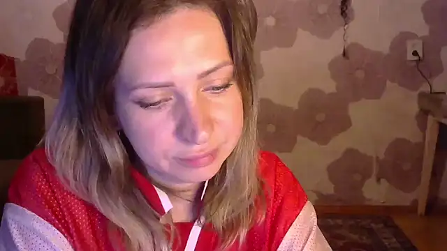 Queen Daenerys online show from 10, 9, 2025