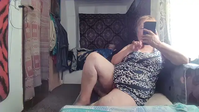 Snapshot of NataliiaRosa54 chatting on 26, 6, 2026 NataliiaRosa54 online show from 26, 6, 2026