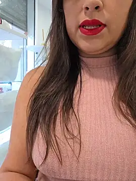 GatitaXD27 online show from 6, 11, 2025