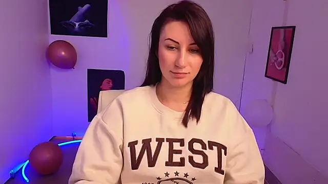 Loren Moa online show from 15, 3, 2025