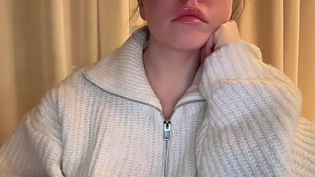 Snapshot of Sandysecret chatting on 4, 2, 2026 Sandysecret online show from 4, 2, 2026