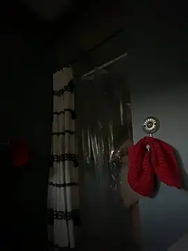 valleyoneofakind online show from 19, 12, 2024