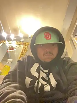 valleyoneofakind online show from 20, 12, 2024