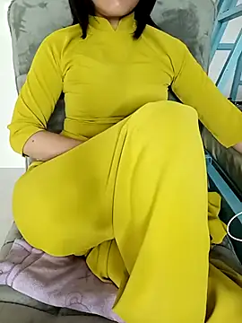    Erin    online show from 12, 9, 2025