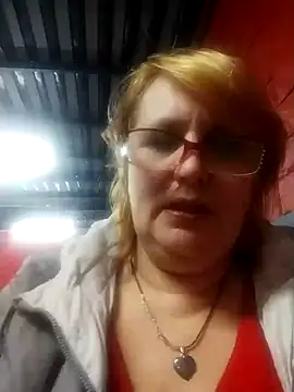 Forest-Lady online show from 1, 3, 2025